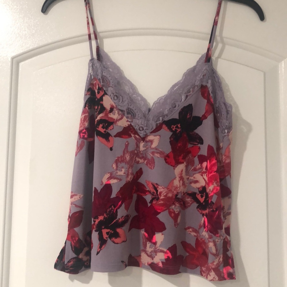 Express Lace Cami - Picture 3 of 3